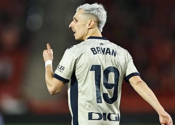 Bryan Zaragoza suelta la sorpresa y confirma que le gustaría jugar en el Málaga