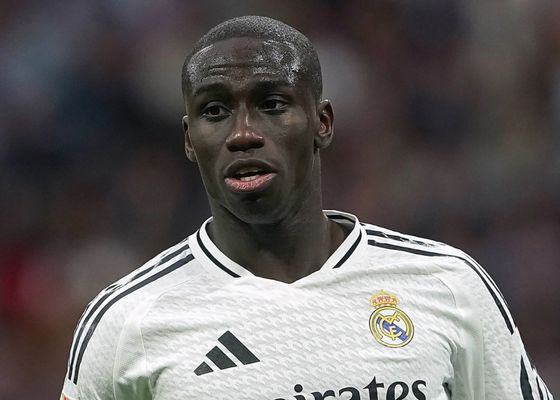 El Real Madrid pone a Mendy a la venta