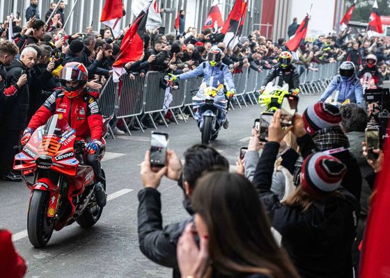 Marc Márquez cierra filas con Ducati