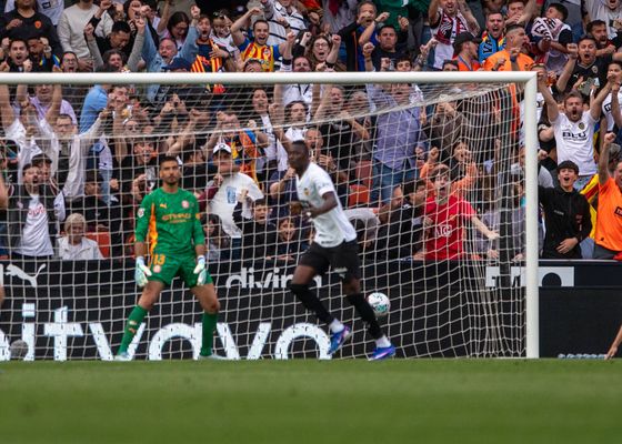 Valencia 2-1 Girona: Dimitrievski le echa una mano al Valencia
