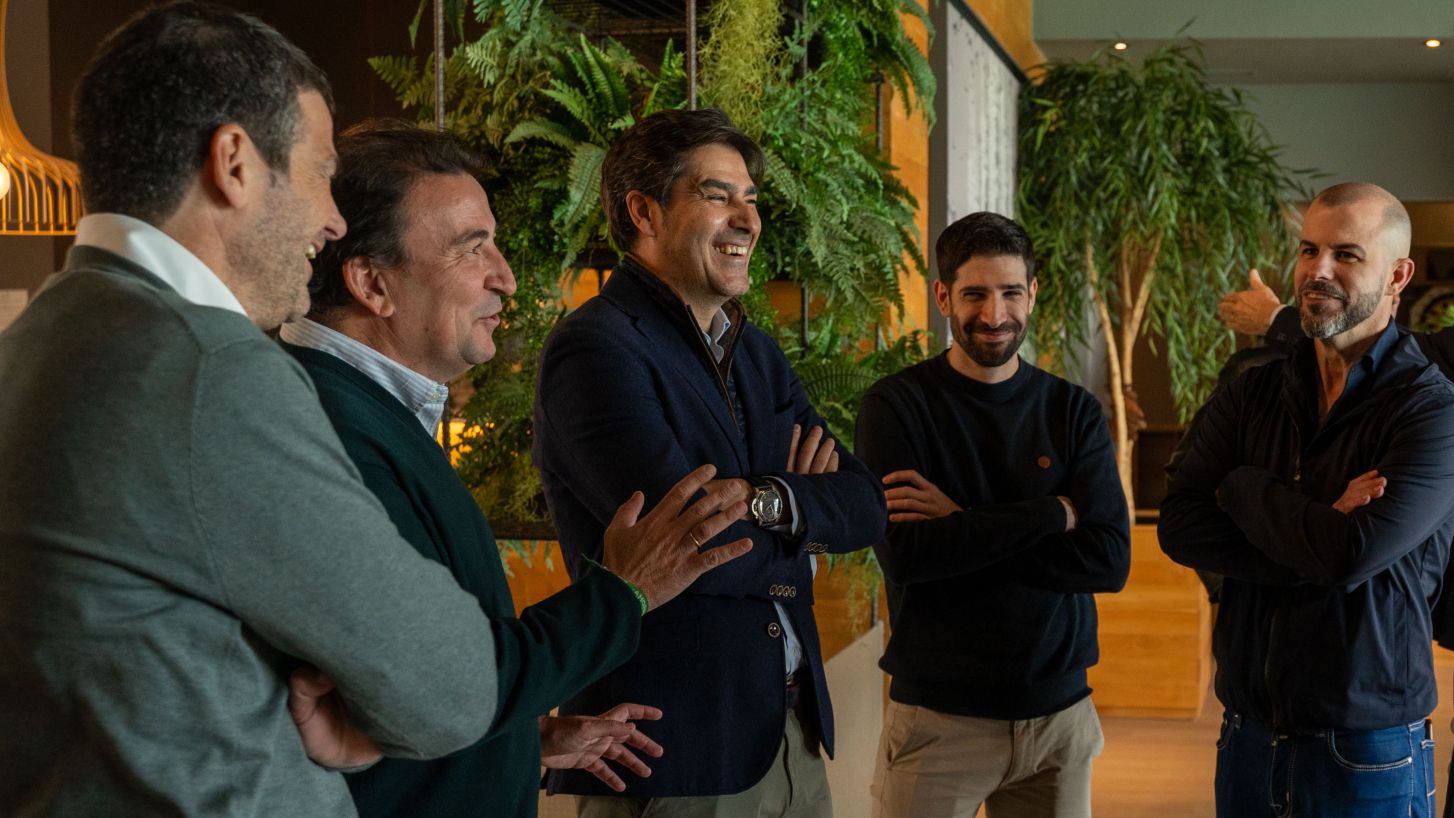 Desbloquea el proyecto del Betis y lanza un guiño al Sevilla