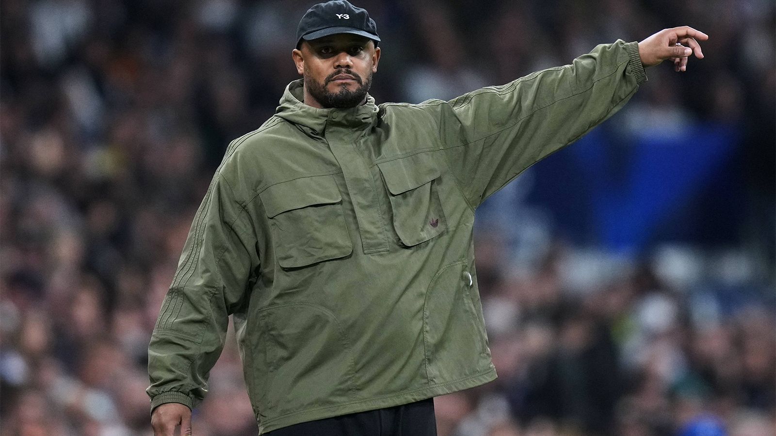 Kompany, aunque contento con el resultado, no da la eliminatoria por cerrada