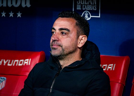 No descartan la continuidad de Xavi