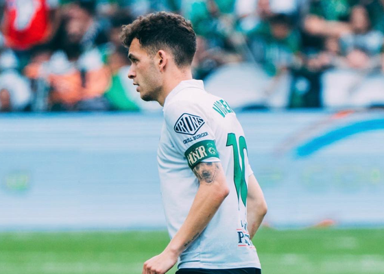 Alucinan con el jugadón de Íñigo Vicente contra el Athletic