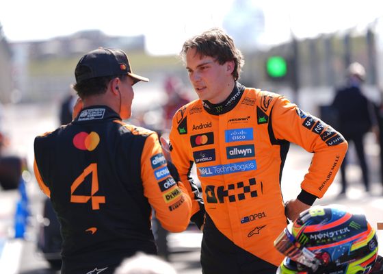 El entorno de Oscar Piastri se pronuncia sobre una 'conspiración' en McLaren