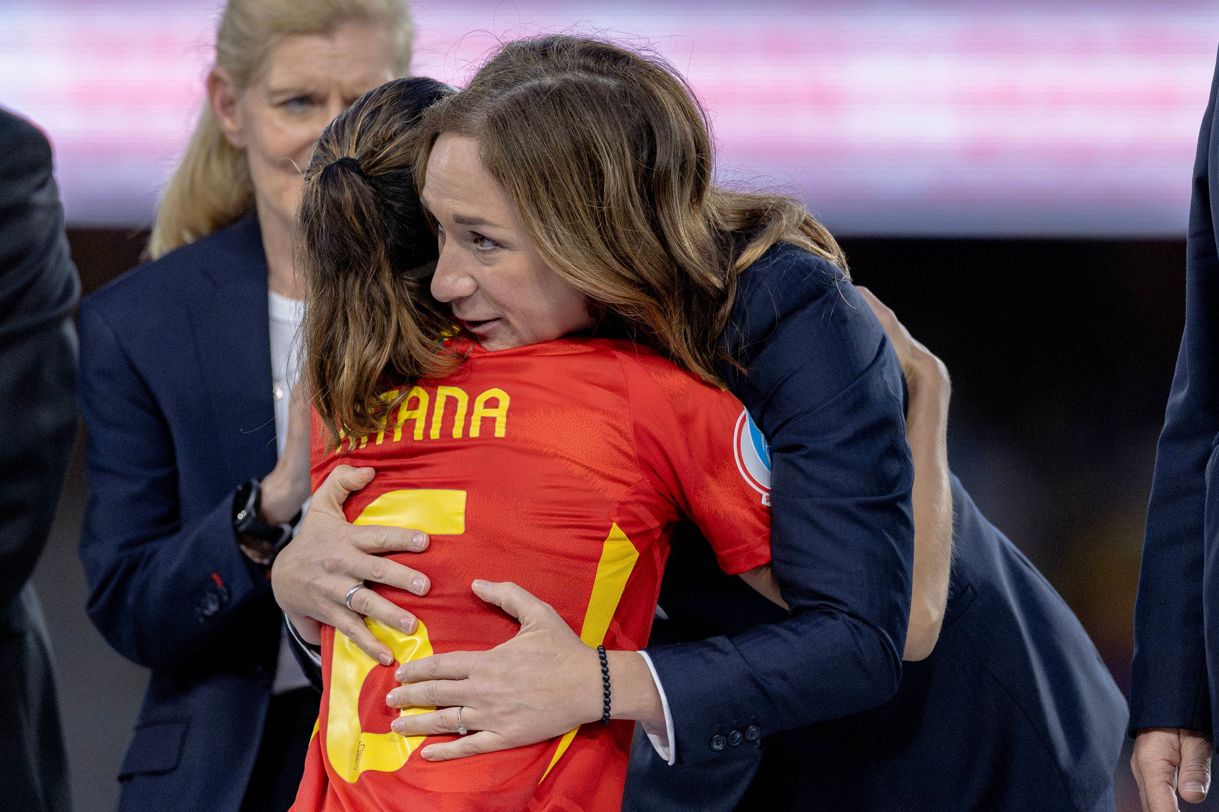 Nadine Kessler, responsable de la UEFA, insiste en que España debe valorar más a sus jugadoras: ''Espero que sean conscientes de cómo se les admira en otros países''
