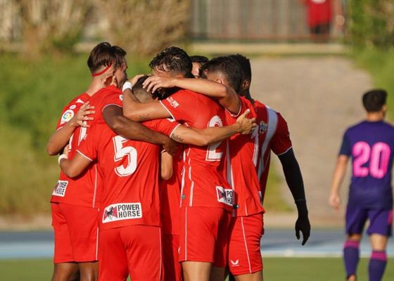 1-0: Al Almería le falta acierto, pero gana al Cartagena
