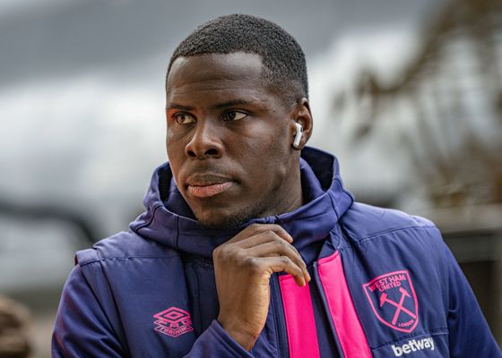 El Oviedo se interesa en Zouma, libre