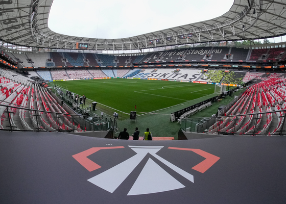 Friburgo - Aston Villa: alineaciones probables, horario y dónde ver en tv la final de la Europa League