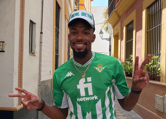 El Valencia deja al Betis sin su estrella y cinco meses después le despide