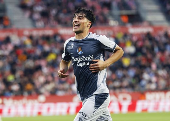 Jon Martín, gol y el premio alternativo que puede darle Luis de la Fuente