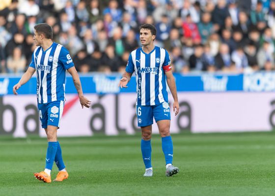 Alavés - Oviedo: horario, canal y dónde ver hoy en TV y online el partido de la jornada 18 de la LaLiga EA Sports