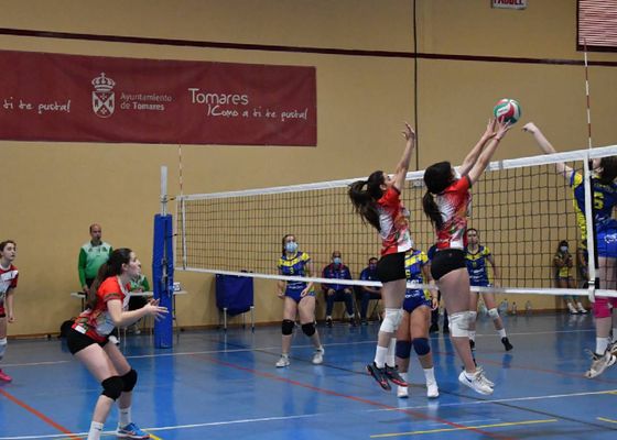 Emocionante jornada de voleibol la que se vivió en El Saucejo el pasado 30 de abril