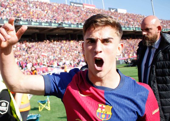 Gavi le pega un palo al Real Madrid