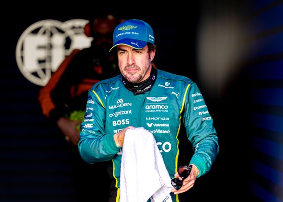Fernando Alonso asume la realidad del Aston Martin: ''El ritmo ha sido muy pobre''