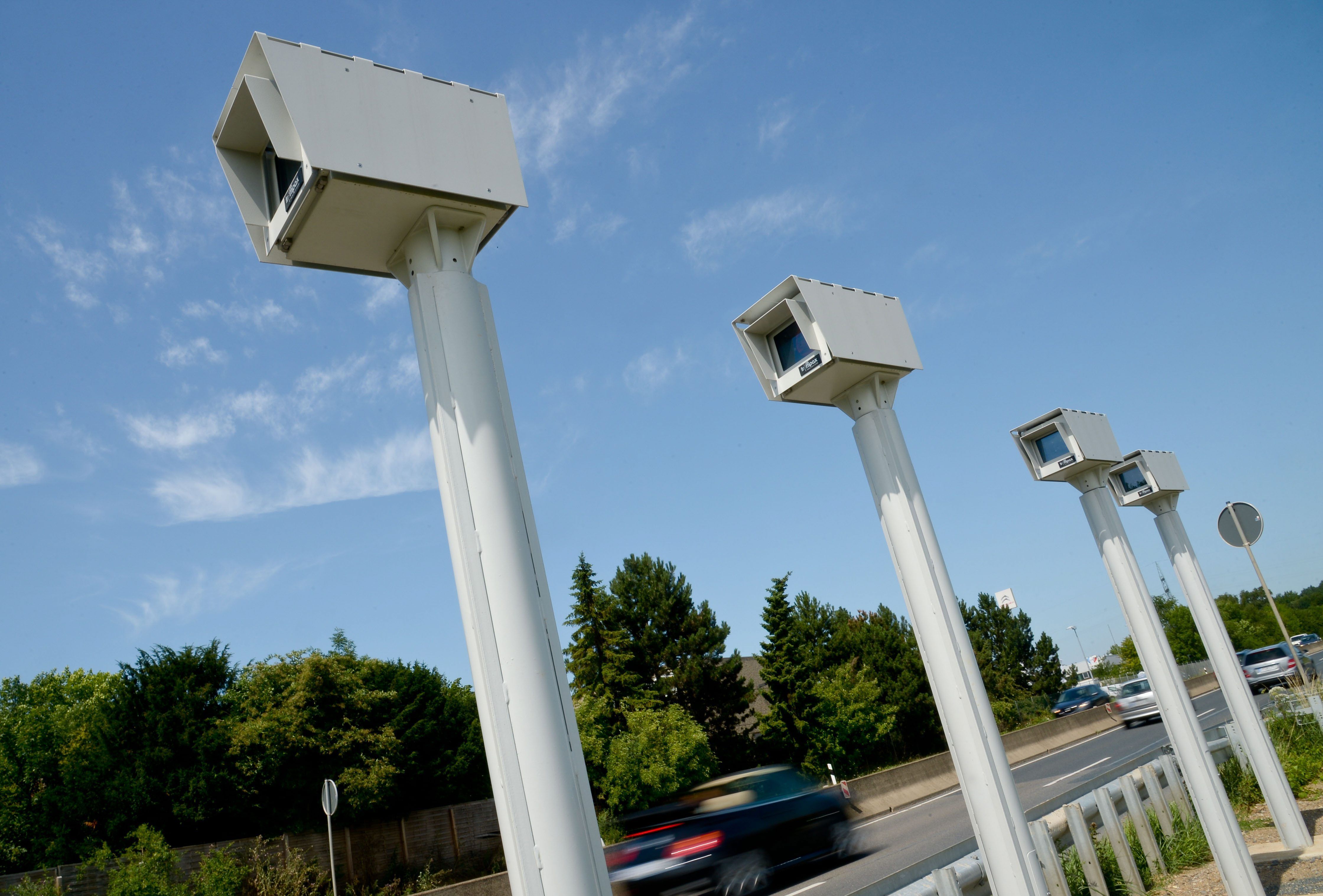 Adiós a los radares: así es la nueva tecnología con la que la DGT controlará la velocidad
