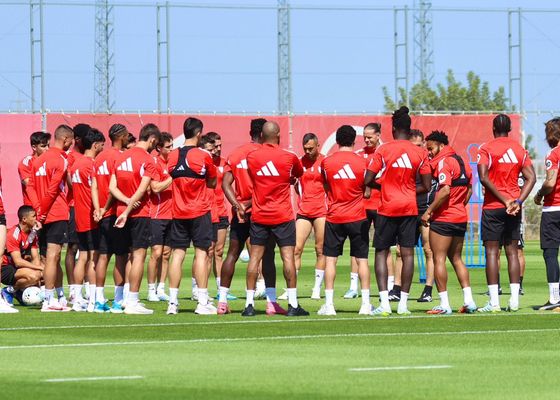 Azpilicueta, la mejor noticia posible en el doloroso regreso al trabajo del Sevilla  