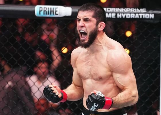 Makhachev acepta la pelea con Ilia Topuria en la Casa Blanca con una condición: "Si puede subir -al peso Wélter-, hagámoslo”