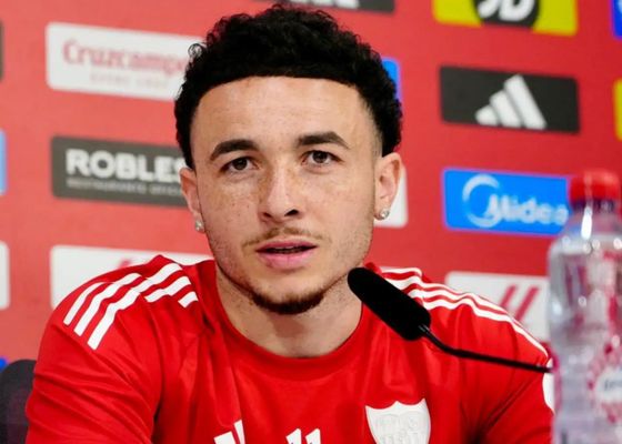 Rubén Vargas asume su rol en el Sevilla FC y confiesa el doble daño de las lesiones: "No estoy pensando en el Mundial; necesito tiempo"