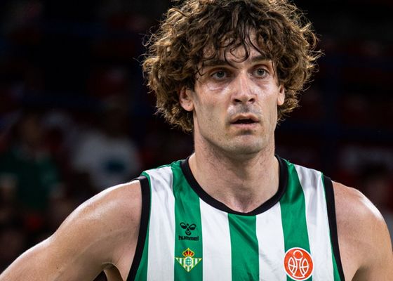 Espantada en el Baloncesto Sevilla, en marcha y sin freno