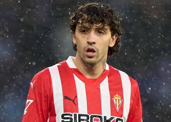 Peligra la continuidad de César Gelabert en el Sporting de cara al verano