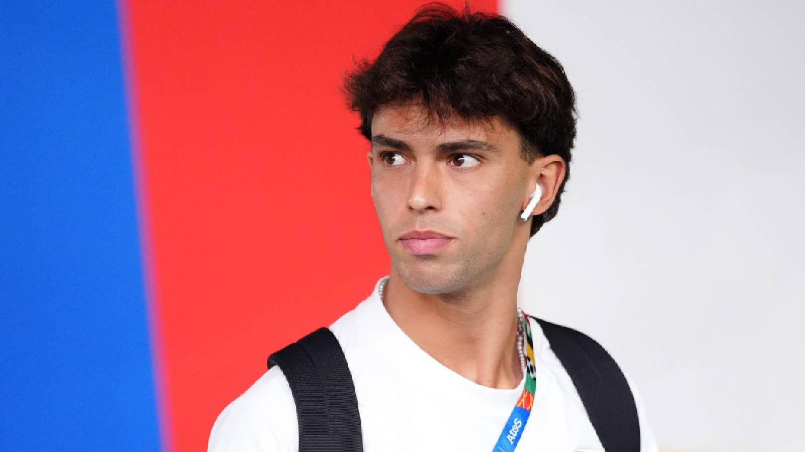 Despedida amarga de Joao Félix