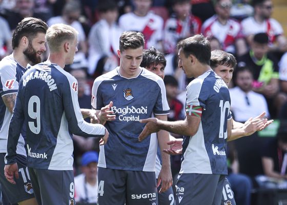 Las cuentas de la Real Sociedad para jugar la Champions League: opciones mínimas