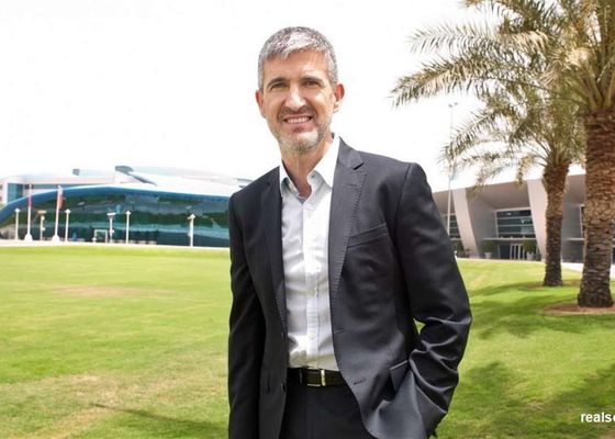 El futuro de jugadores emblemáticos pone de los nervios a la Real
