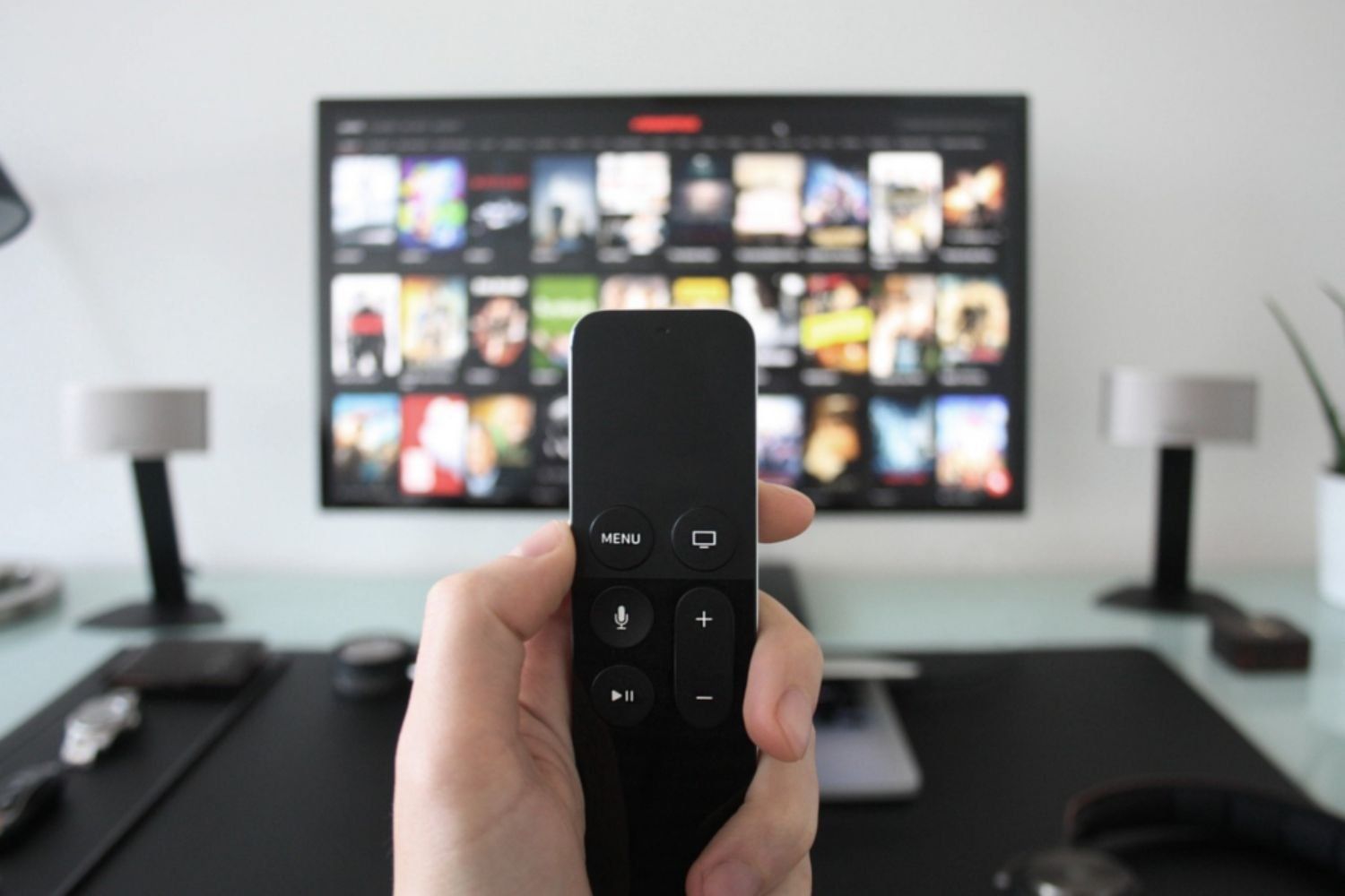 Cómo evitar que el volumen de la televisión suba en los anuncios