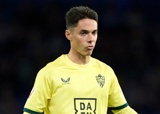 Sergio Arribas, jugador del Almería, en el radar de un histórico de Europa como fichaje para el próximo verano