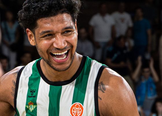 El Baloncesto Sevilla cierra tres 'fichajes' de golpe