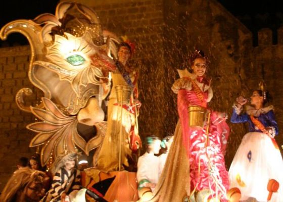 El pueblo de Sevilla ideal para visitar en Carnavales