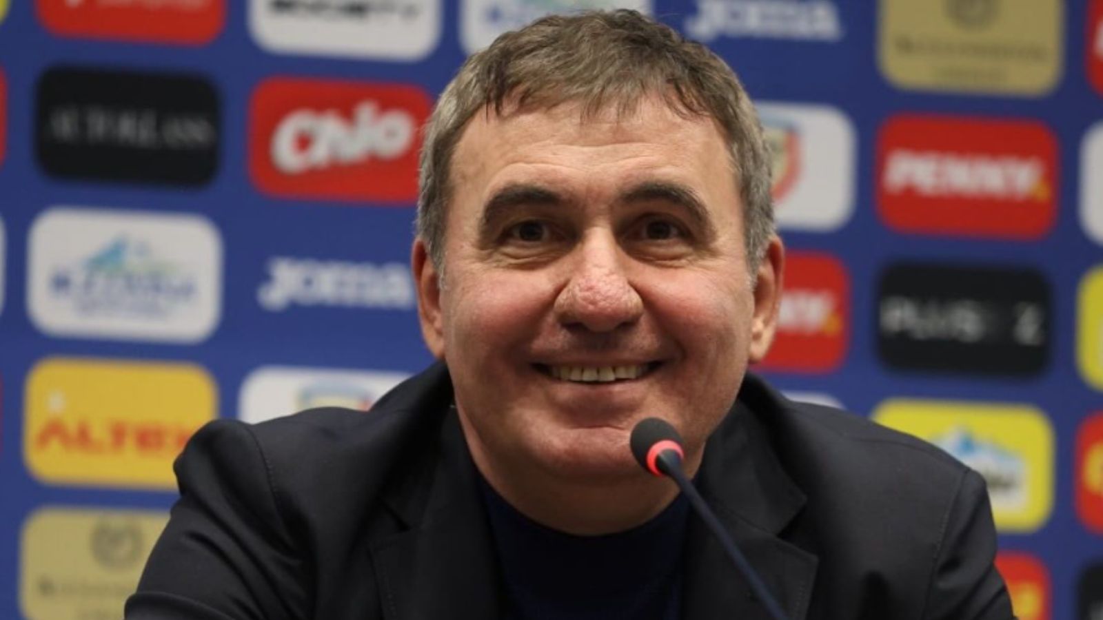 Rumanía confía en Hagi tras la muerte de Lucescu: nuevo seleccionador hasta 2028