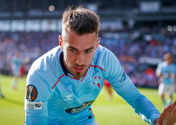 Aprietan por el fichaje de Mingueza, que está más lejos del Celta