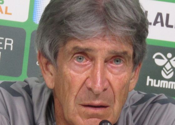 Pellegrini pone la lupa en el césped de Vallecas: “Lo reclamo para el espectáculo”