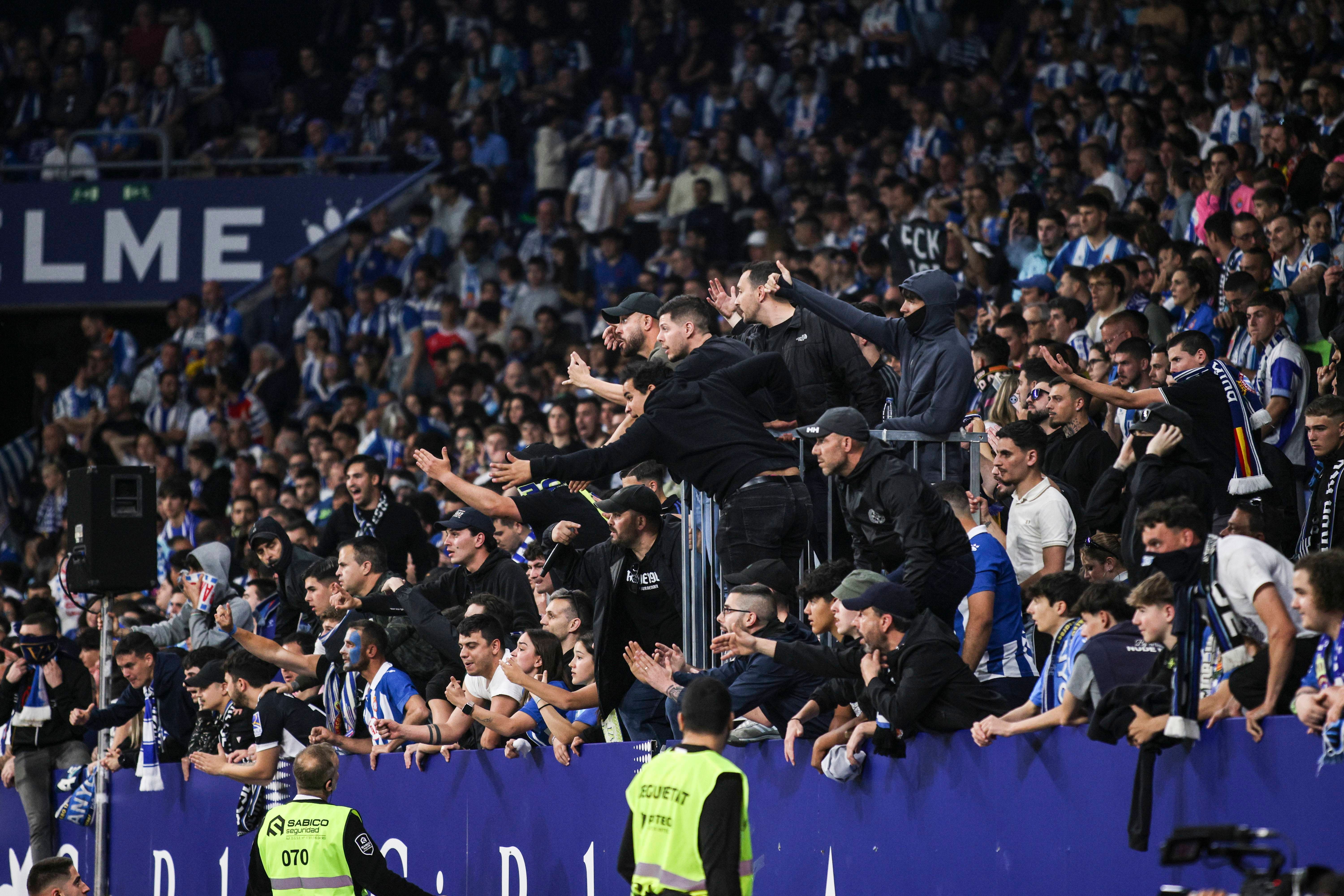 Álvaro Benito, sorprendido con la decisión tomada en el Espanyol - Barcelona: "A mí me sigue chocando"