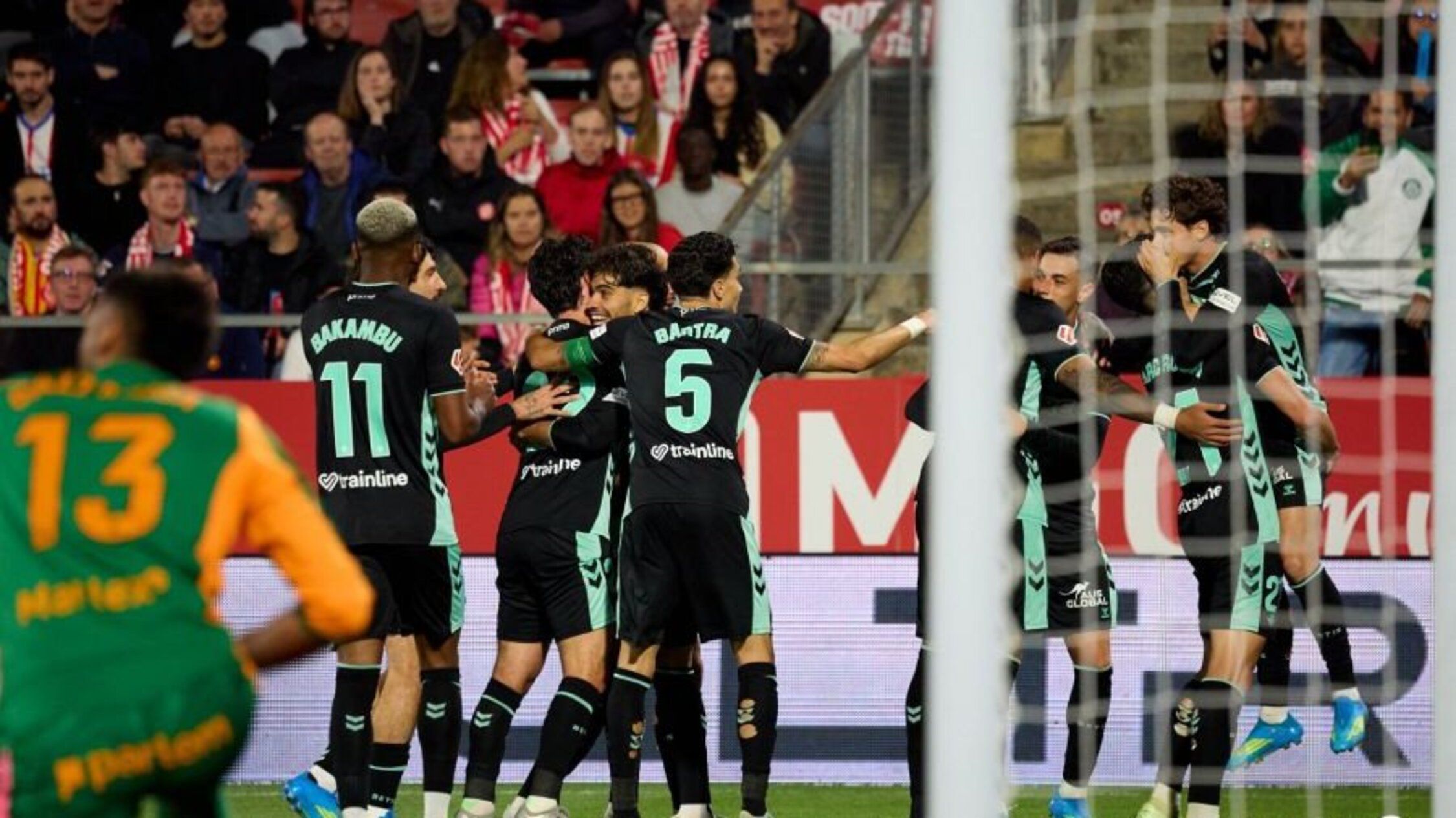 Puntos uno a uno del Real Betis en su visita de LaLiga al Girona: Abde compra la tarta e Isco sopla las velas