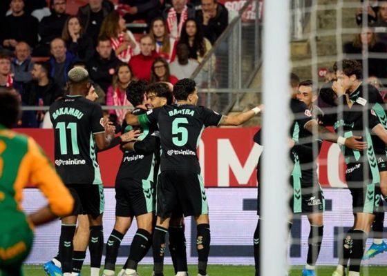 Puntos uno a uno del Real Betis en su visita de LaLiga al Girona: Abde compra la tarta e Isco sopla las velas