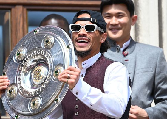 Leroy Sané va al Oktoberfest de Múnich y se pelea