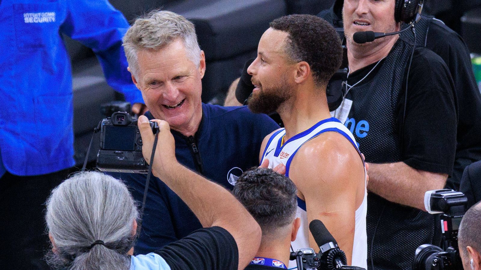 Los Warriors cierran un acuerdo clave y Stephen Curry ya espera su turno