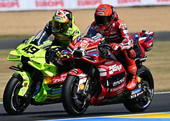Marc Márquez se lleva un serio varapalo en el Gran Premio de Francia