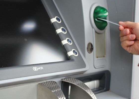 Hacienda pasa a la acción y se confirman las multas por sacar dinero en efectivo 