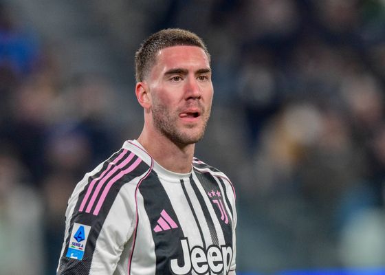 Juventus y Vlahovic acercan posturas en una negociación crucial por el futuro del delantero