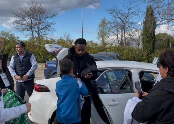 El Betis se marcha en taxi al parón de selecciones