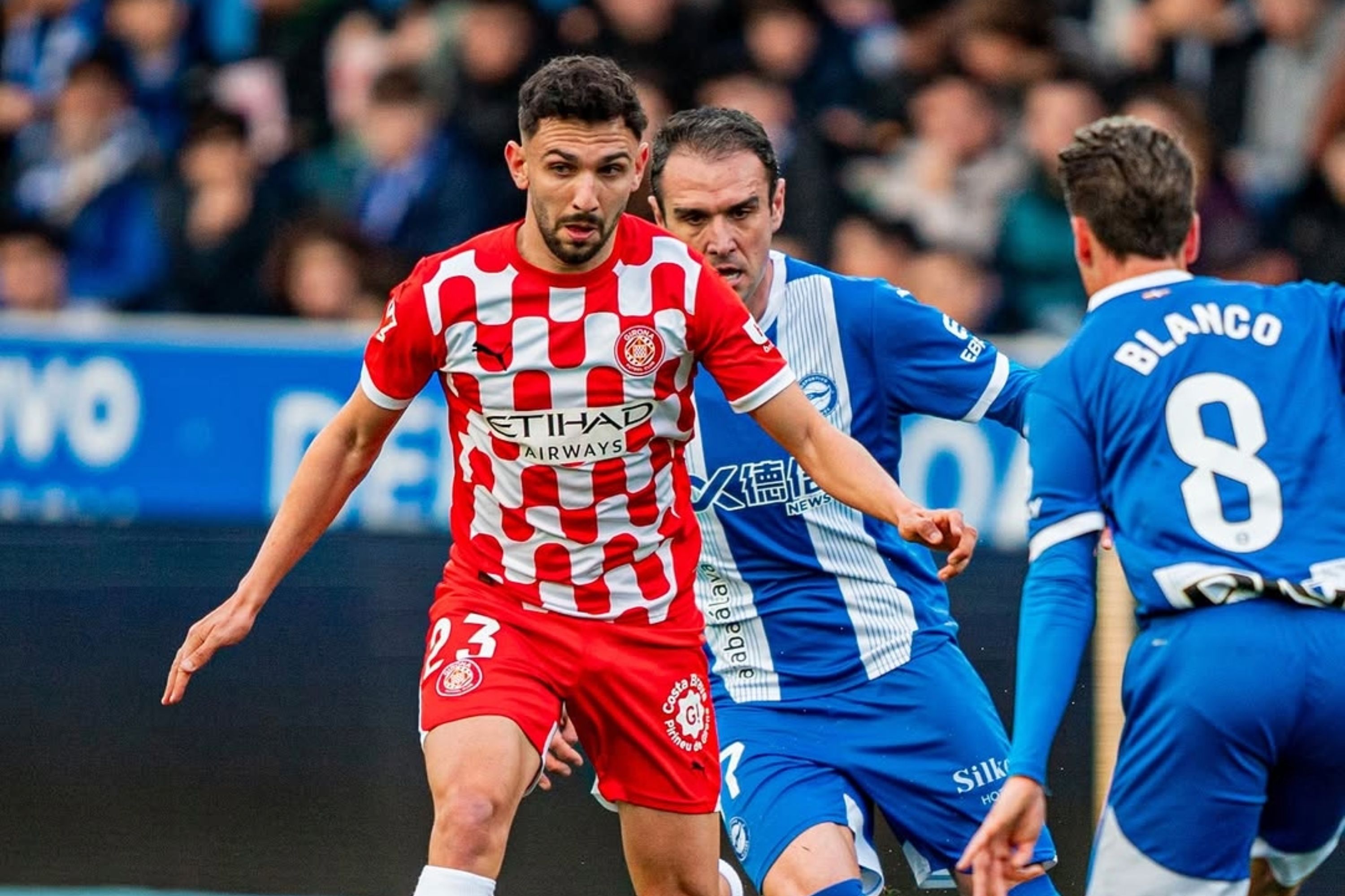 Alavés 0-1 Girona: Un error de Diarra le amarga la tarde a Coudet