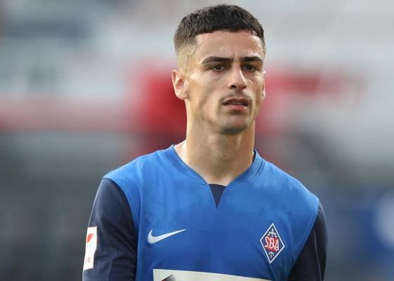 Levante, Burgos y Tenerife persiguen el fichaje del mismo jugador