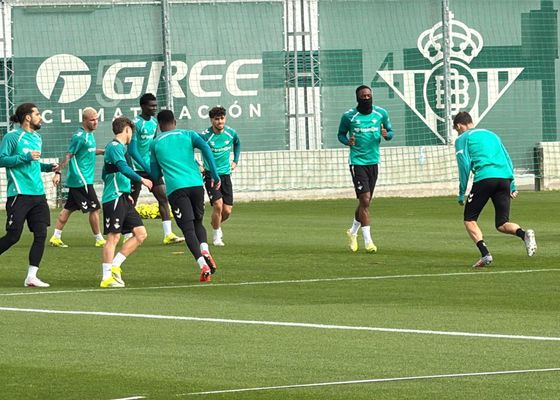 Dos ausencias importantes en el regreso al trabajo sin Amrabat presente en el césped