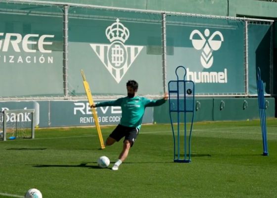 Isco Alarcón sube la intensidad para volver cuanto antes: "Sumando sensaciones y mucho trabajo"