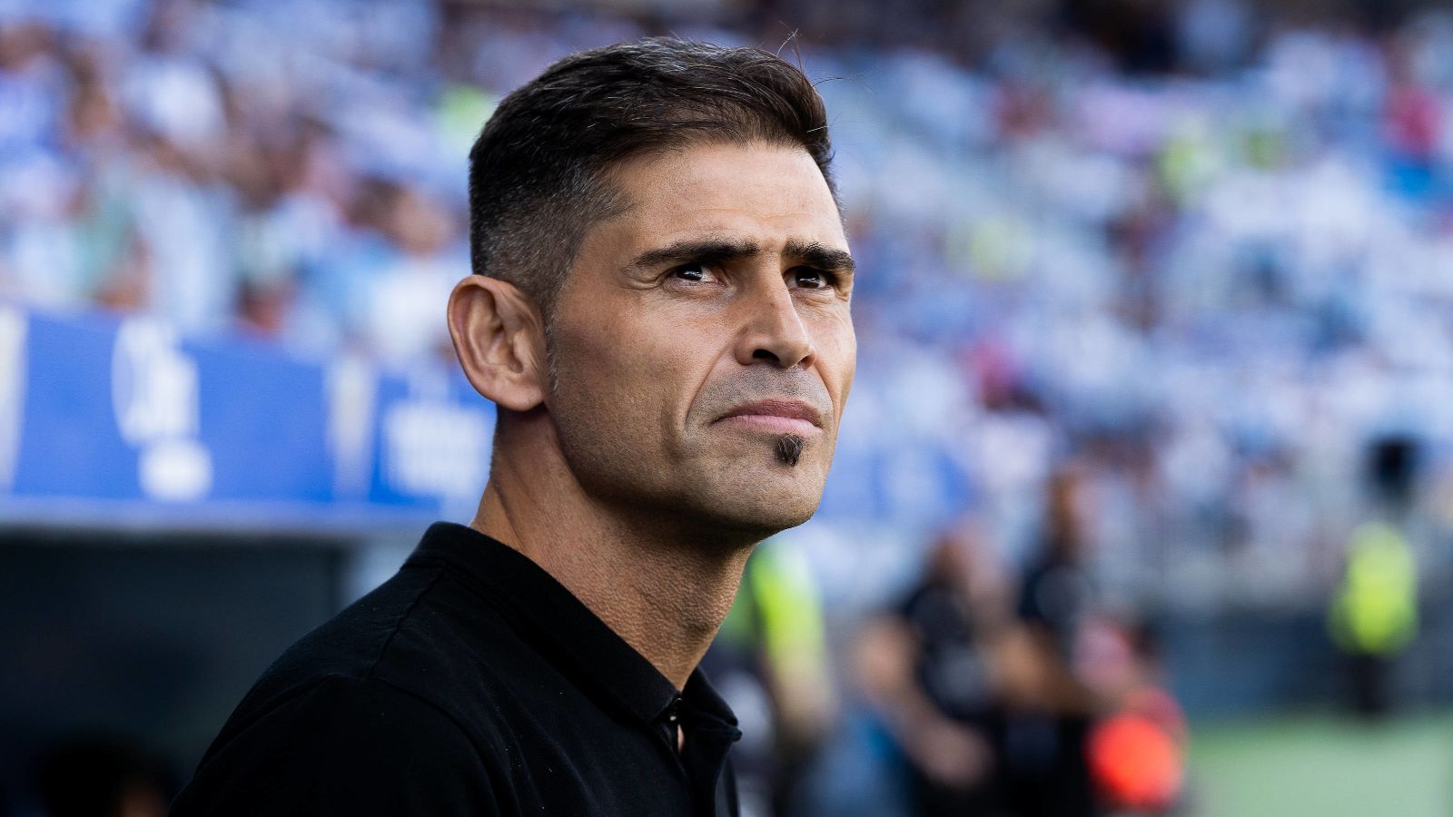 Antonio Hidalgo, técnico del Deportivo de La Coruña, da la noticia antes de recibir al Real Zaragoza