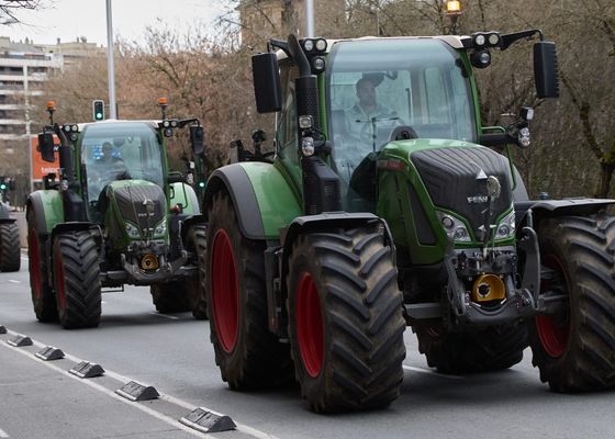 Cortes en carreteras de Sevilla, Málaga, Madrid, Extremadura o Castilla-La Mancha el 14 de febrero por la huelga de agricultores, así te afectarán